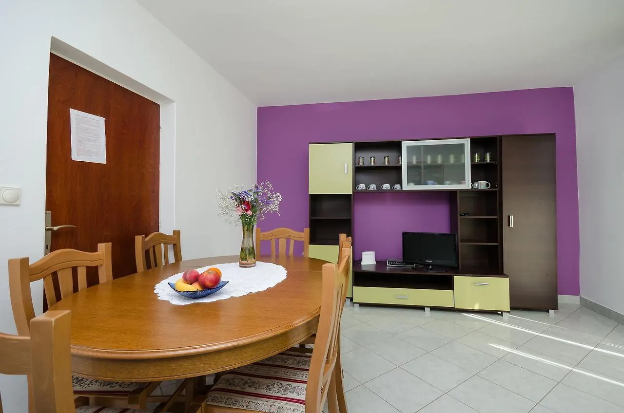Apartments Joka Lopar