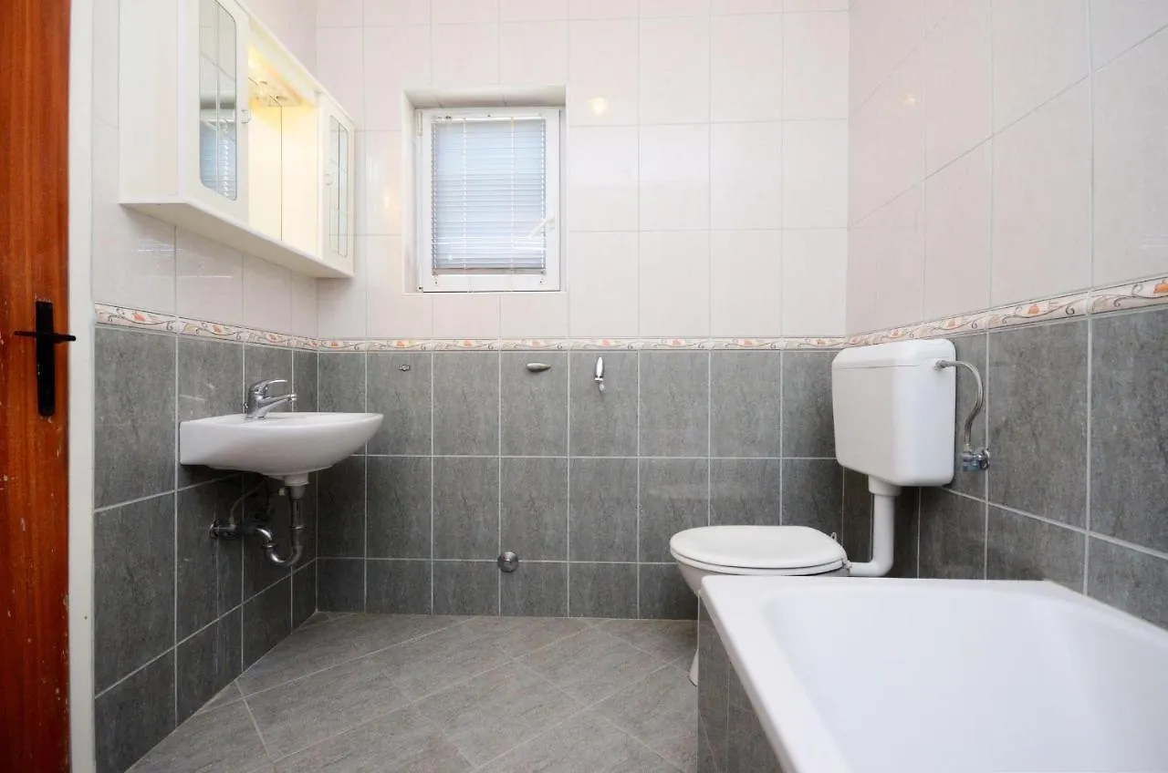 Apartments Joka Lopar